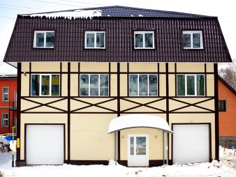 Торгово-офисное здание из сэндвич-панелей